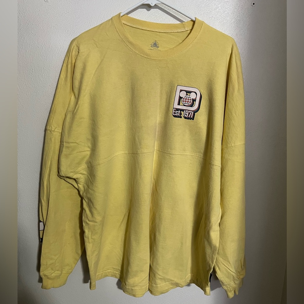 DISNEY Classic Retro Collection Colorful Spirit Jersey Yellow Women's Size L EUC